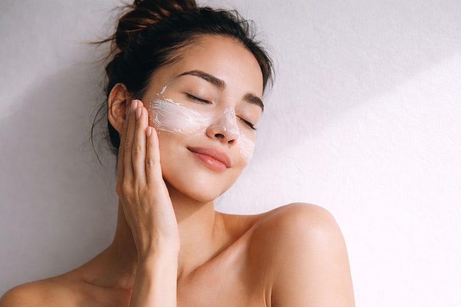 Cera wrażliwa zimą - jakie kwasy można łączyć?