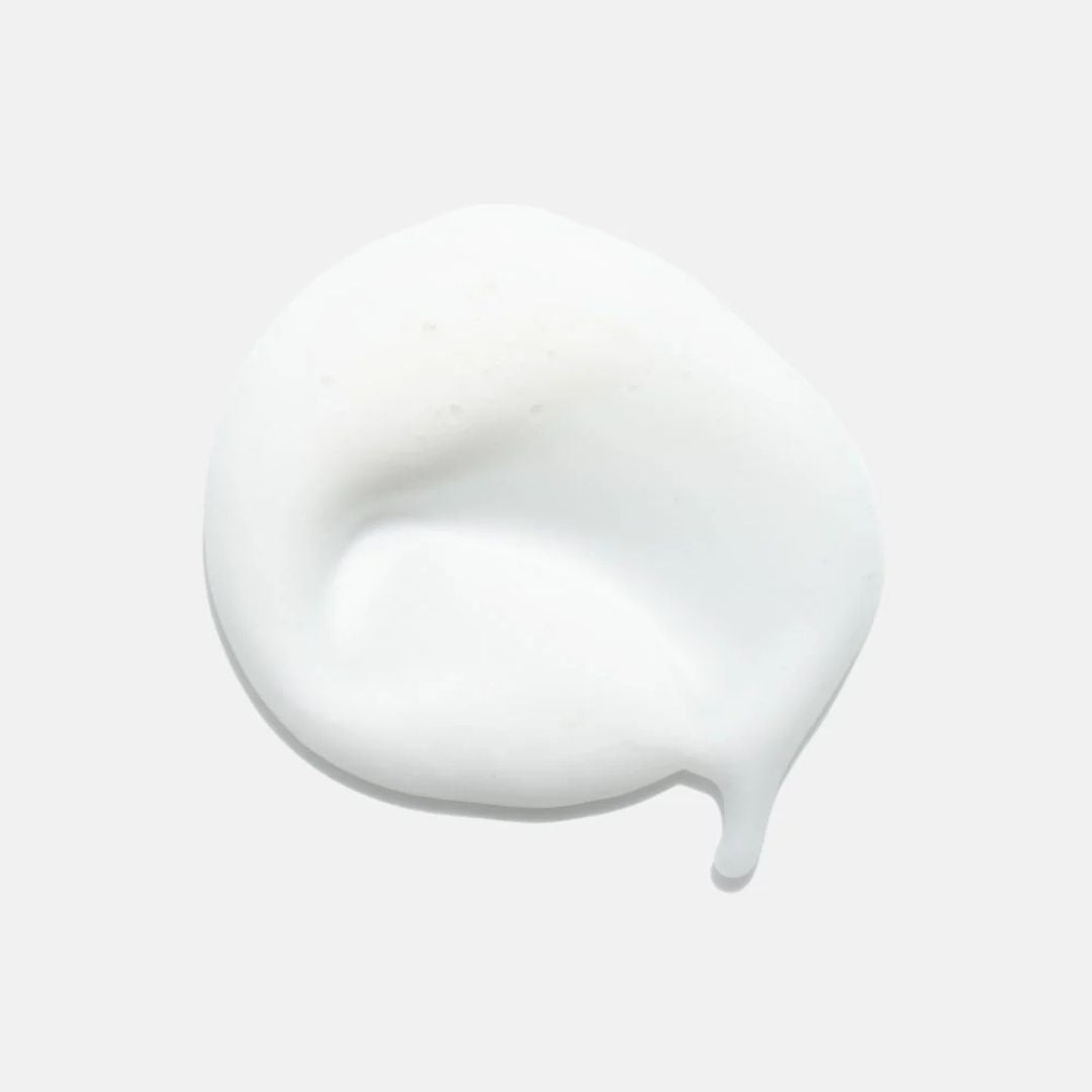 Tekstura lekkiego bezolejowego kremu nawilżającego HydroPeptide AquaBoost